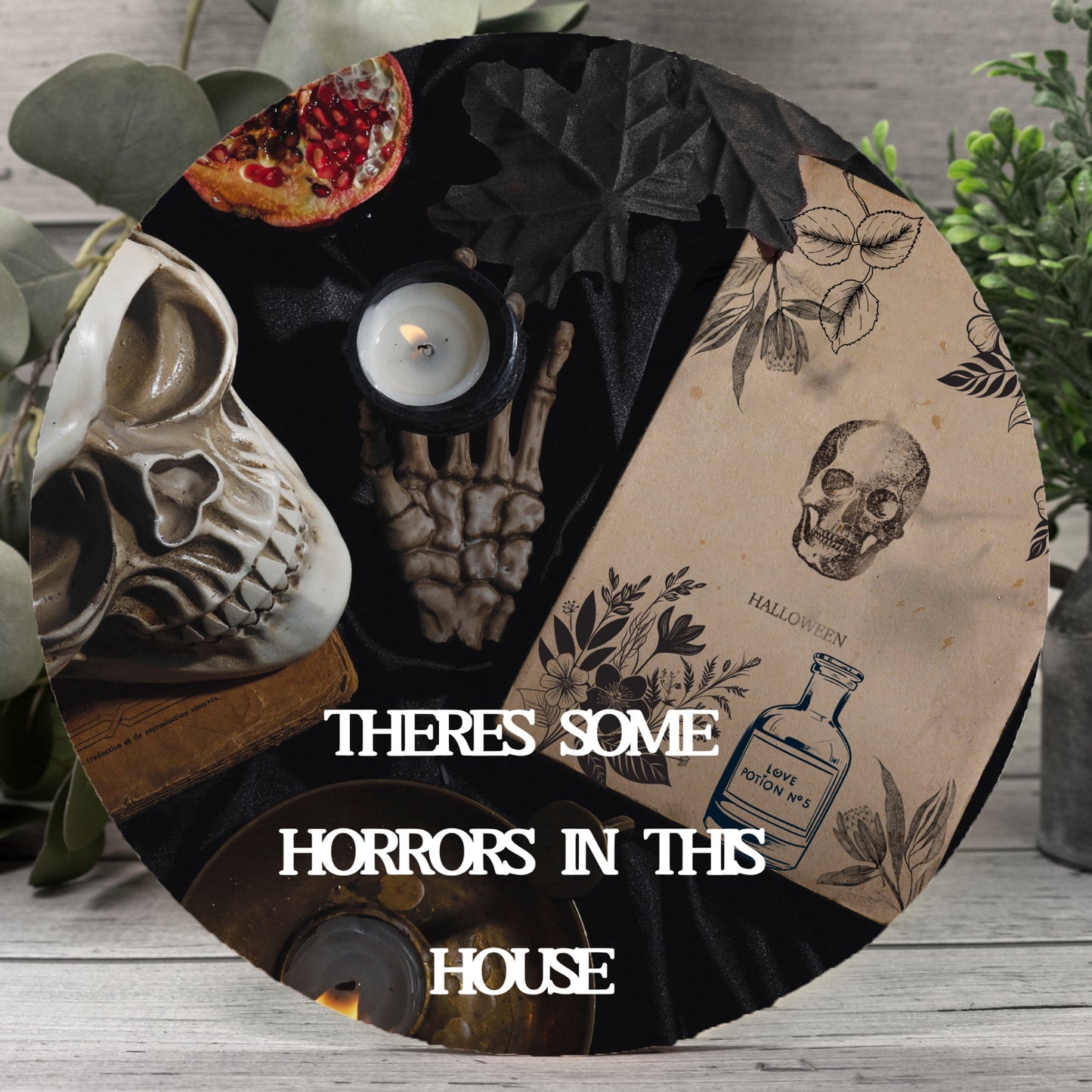 Horror House Wood Sign 12" (Round)